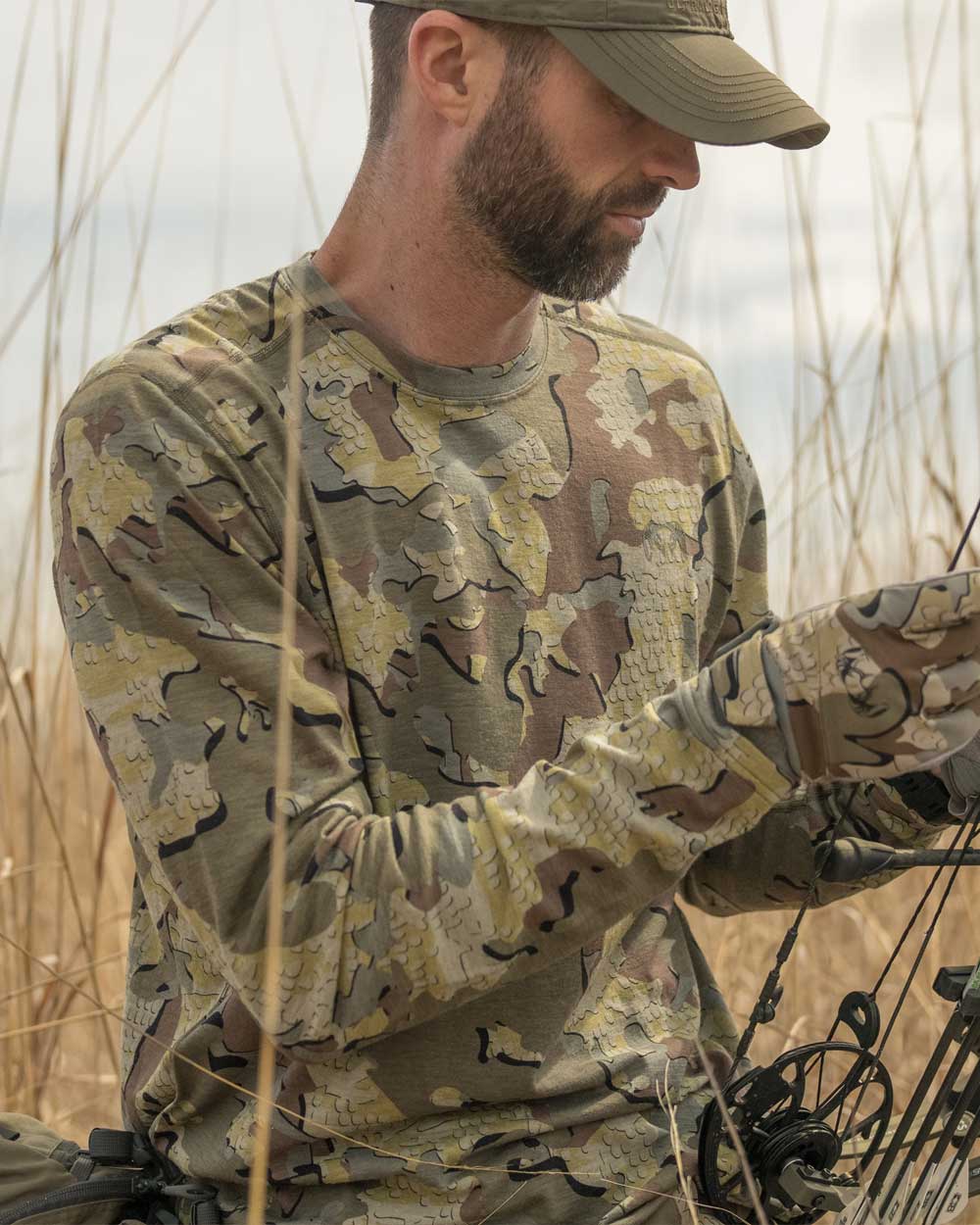 ULTRA Merino 120 LT LS Crew-T | Ash - Image 5
